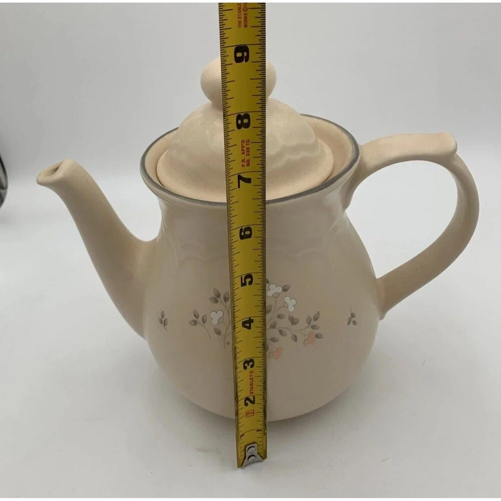 Remembrance by Pfaltzgraff 48 OZ. BEVERAGE SERVER ,Creamer & Sugar Bowl No Lid